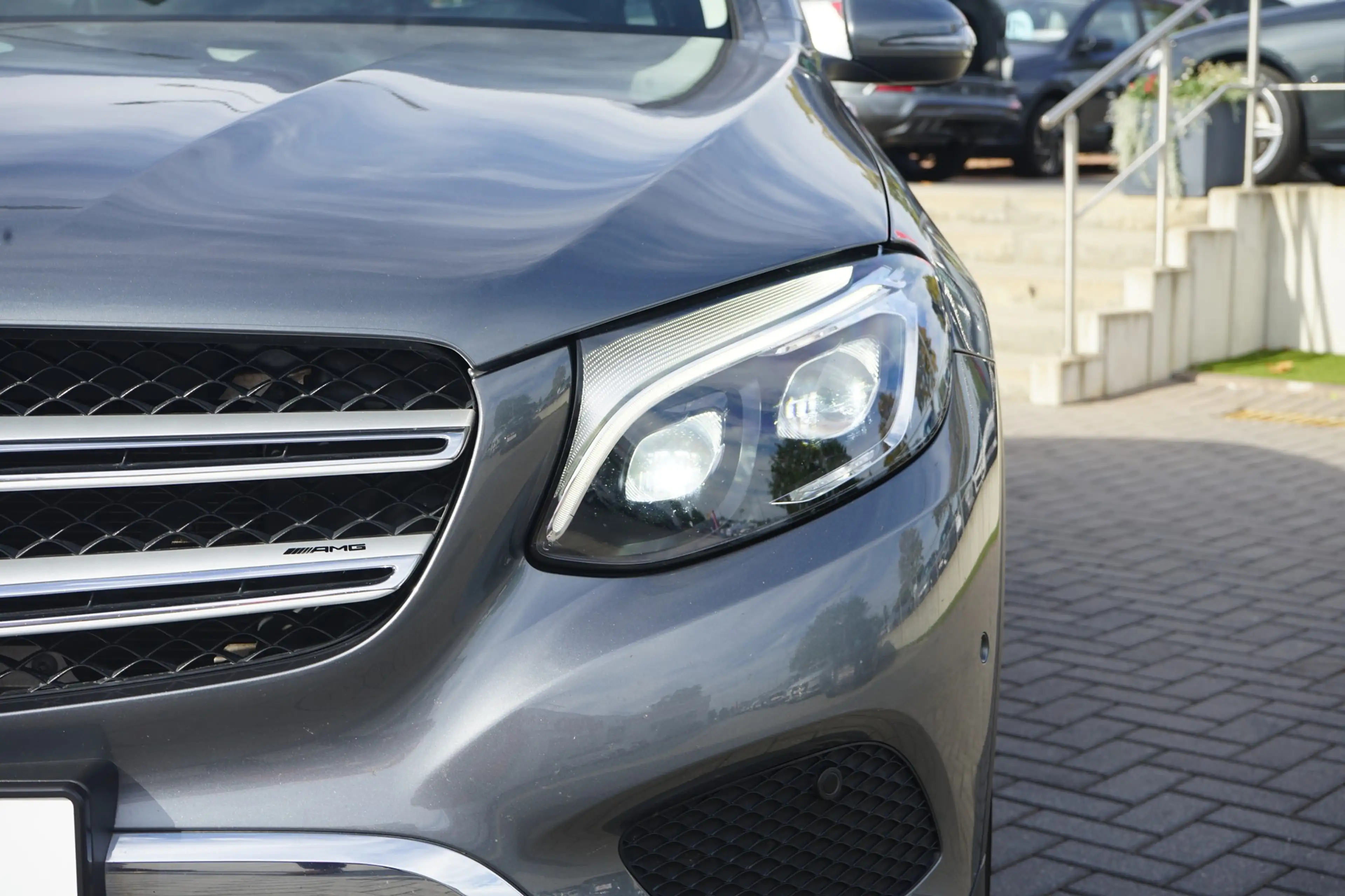 Mercedes-Benz GLC 250 d 4Matic LED Navi AHK Kamera Sitzheizung — photo 4