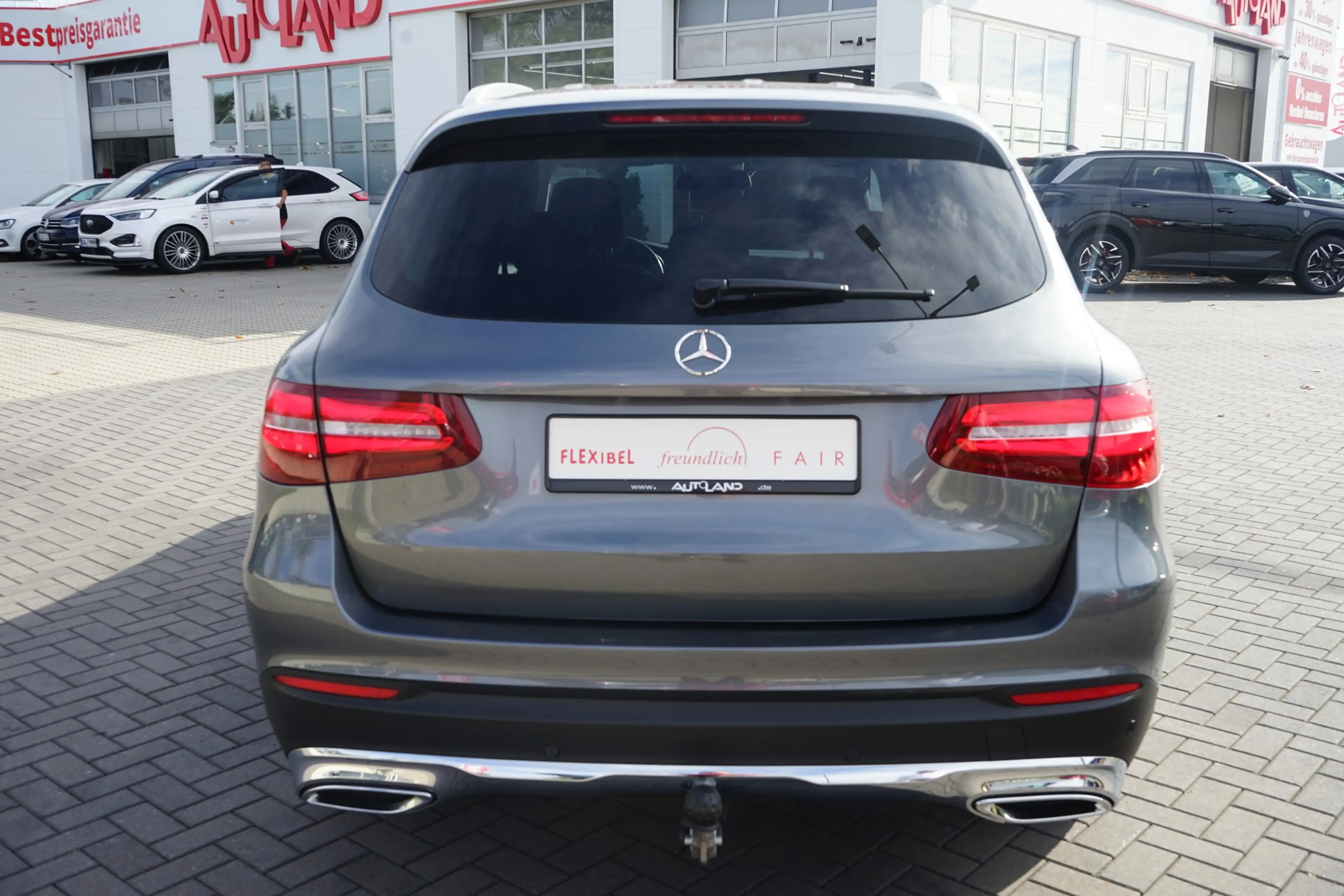 Mercedes-Benz GLC 250 d 4Matic LED Navi AHK Kamera Sitzheizung — photo 8