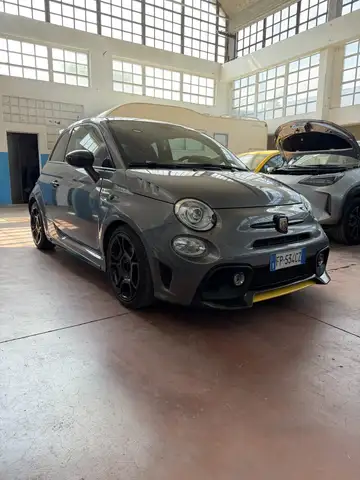 Abarth 595 Pista
