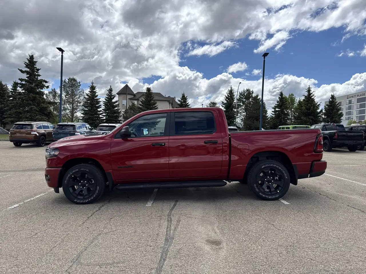 RAM 1500 снимка RAM 1500