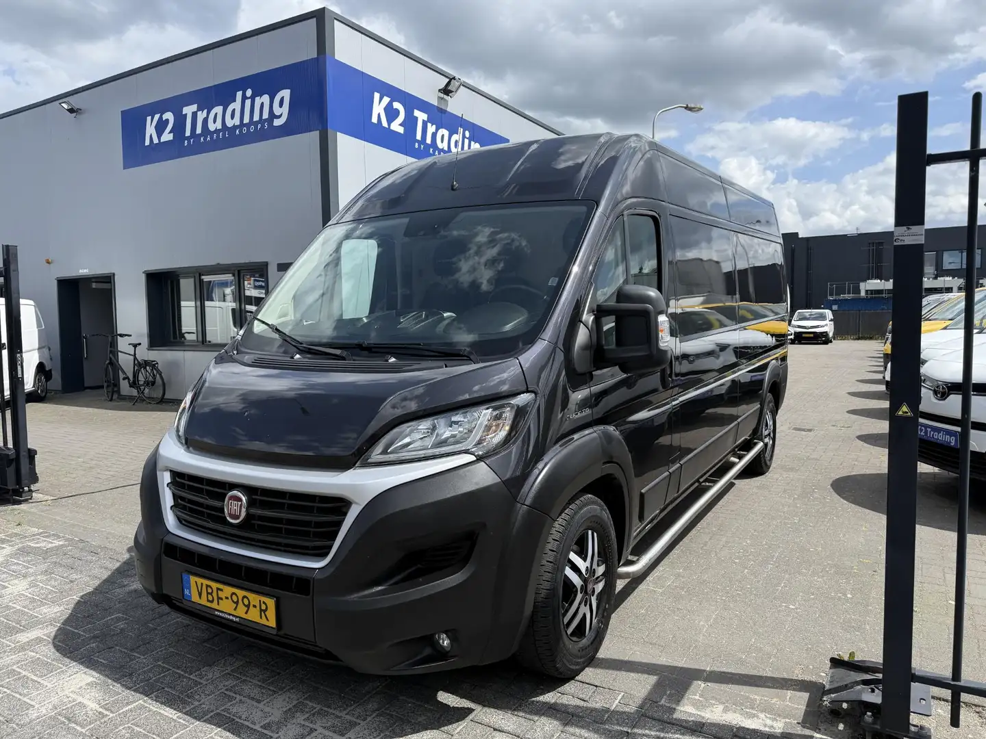 Fiat Ducato 35H 2.3 MultiJet L3H2 EURO-6 Schwarz - 1