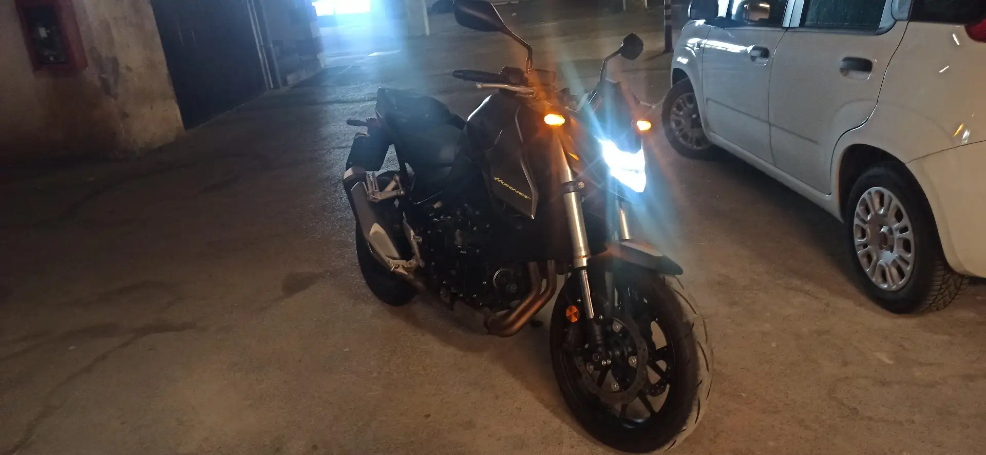 Honda Hornet fornita di cambio sequenziale honda Grigio - 1