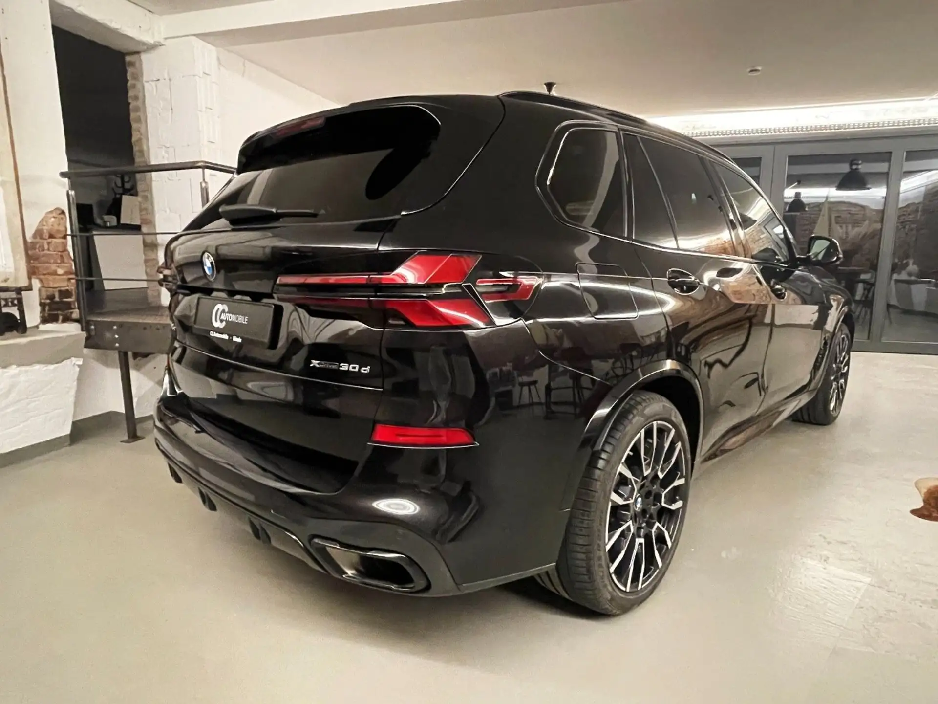 BMW X5 30d 2025 검정 사진 6