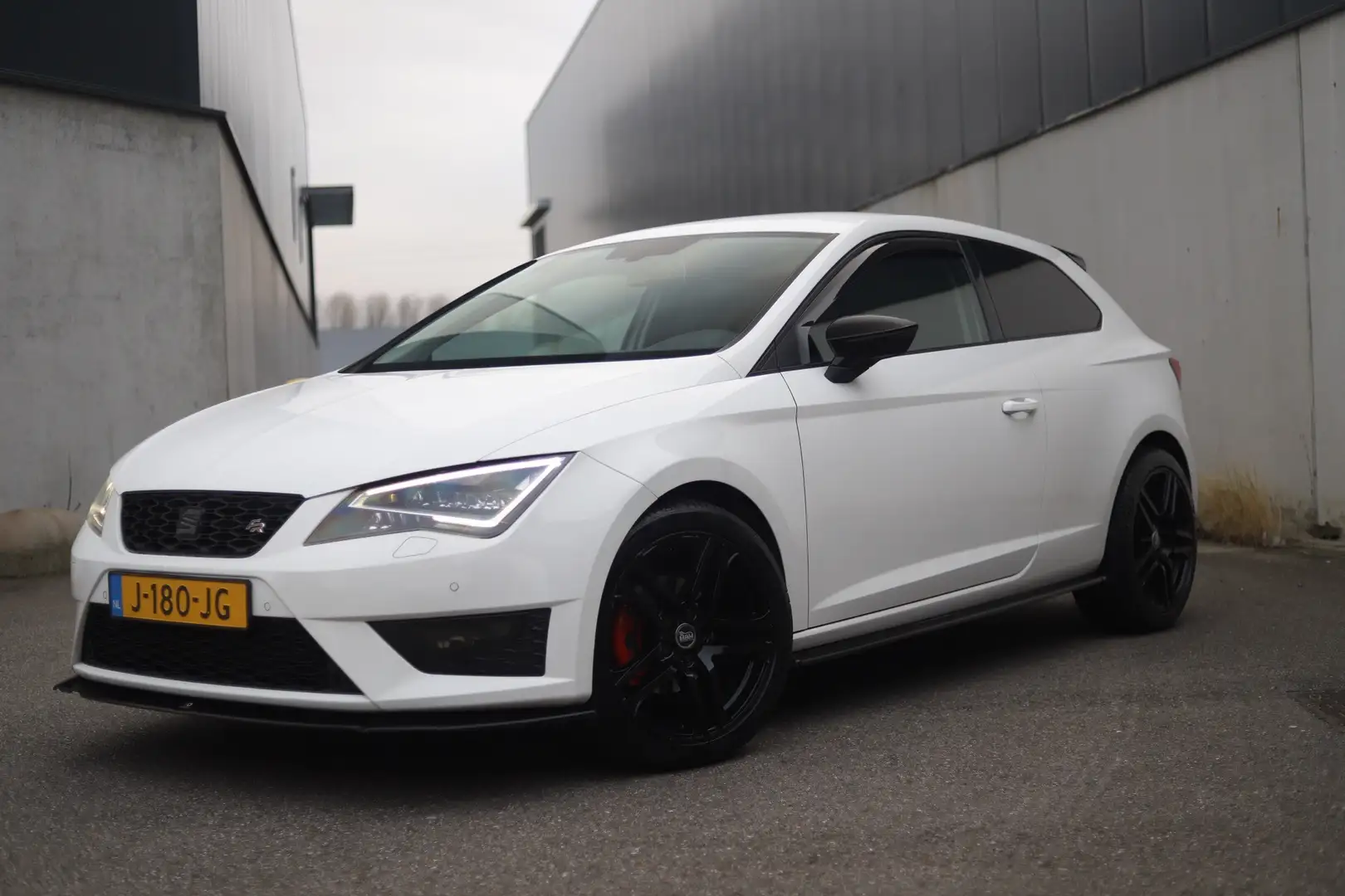 SEAT Leon 1.4 TSI FR Wit - 1
