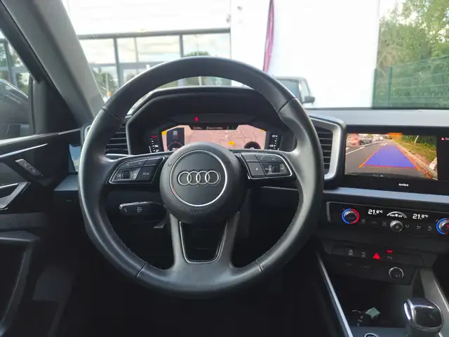 Audi A1 view 9