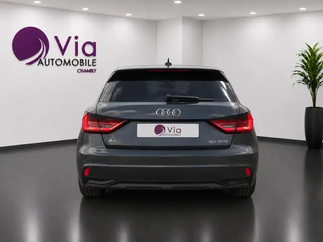 Audi A1 view 5