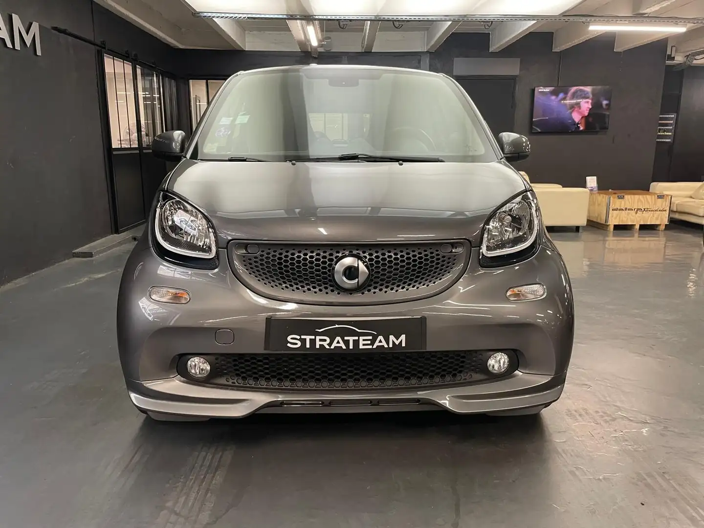 smart forTwo 0.9 90 BRABUS STYLE Gris - 2