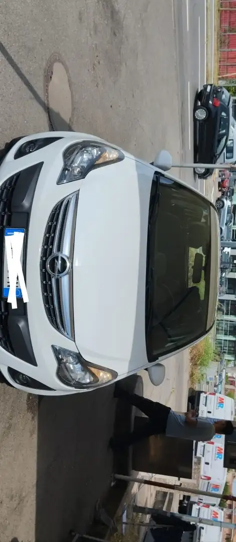 Opel Corsa 5p 1.2 Ecotec Gpl-tech 85cv - 1