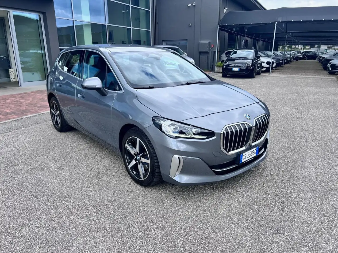 BMW 218 d Active Tourer Luxury Grigio - 1
