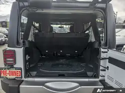 Jeep Wrangler снимка Jeep Wrangler