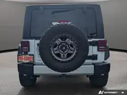 Jeep Wrangler снимка Jeep Wrangler