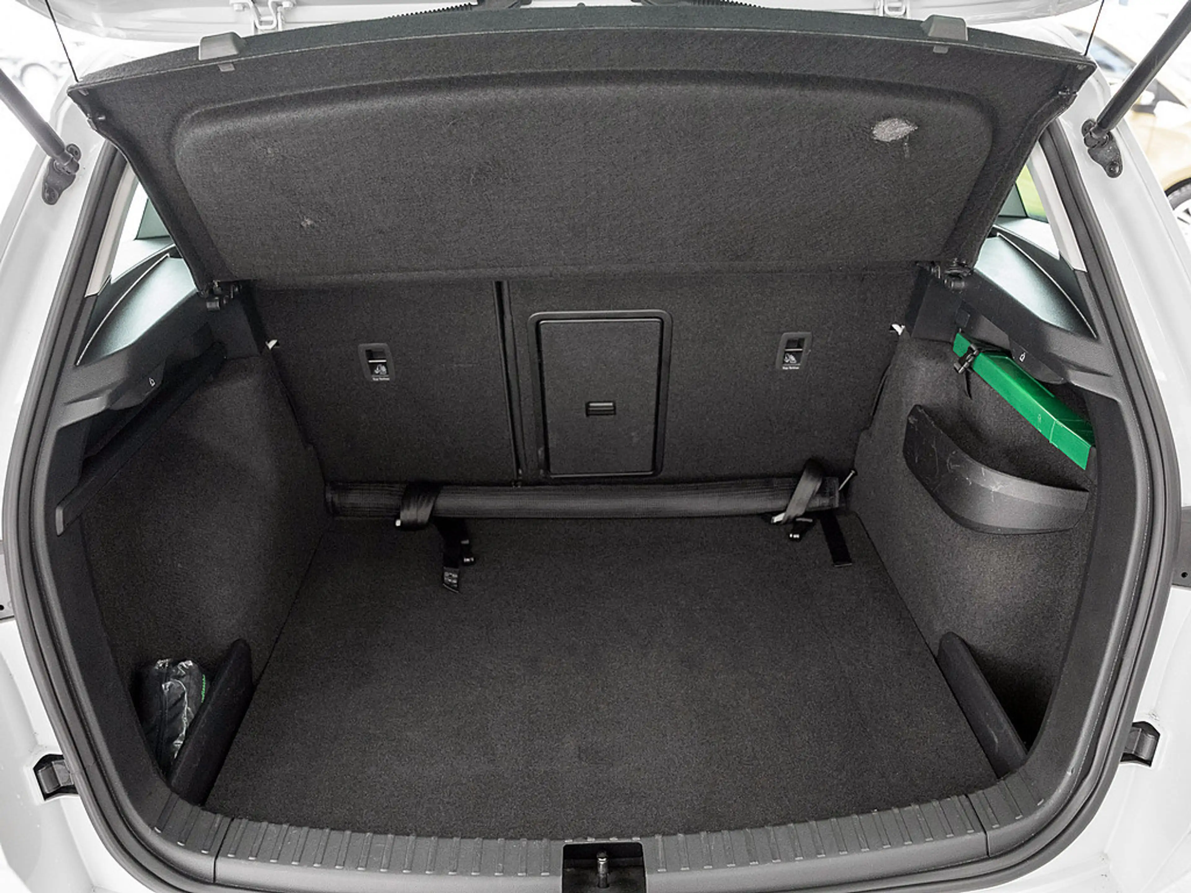 Skoda Karoq 1.5 TSI Tour DSG ACC Navi PDC SHZ DAB — photo 15