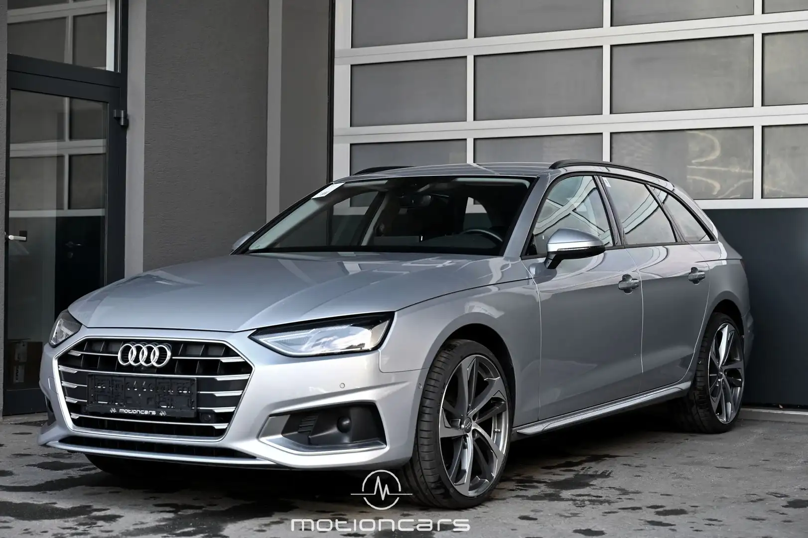 Audi A4 35 2.0 TDI advanced Silber - 1