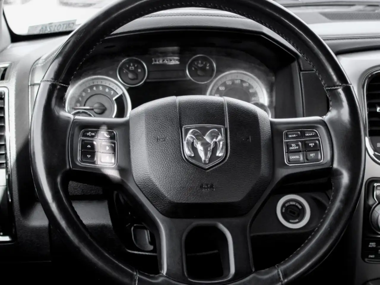 RAM 1500 fotografie RAM 1500