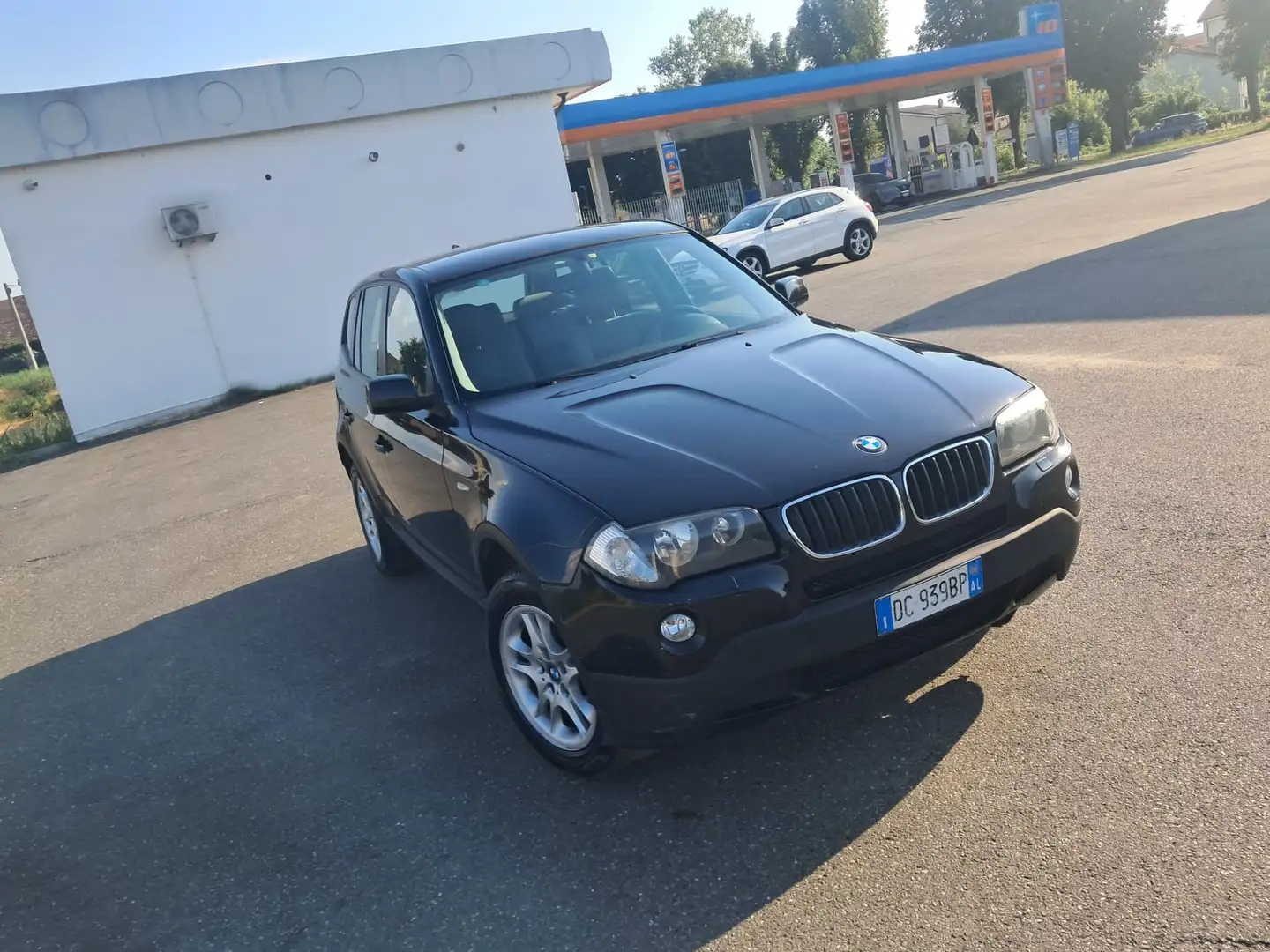 BMW X3 2.0d Futura FL - 2