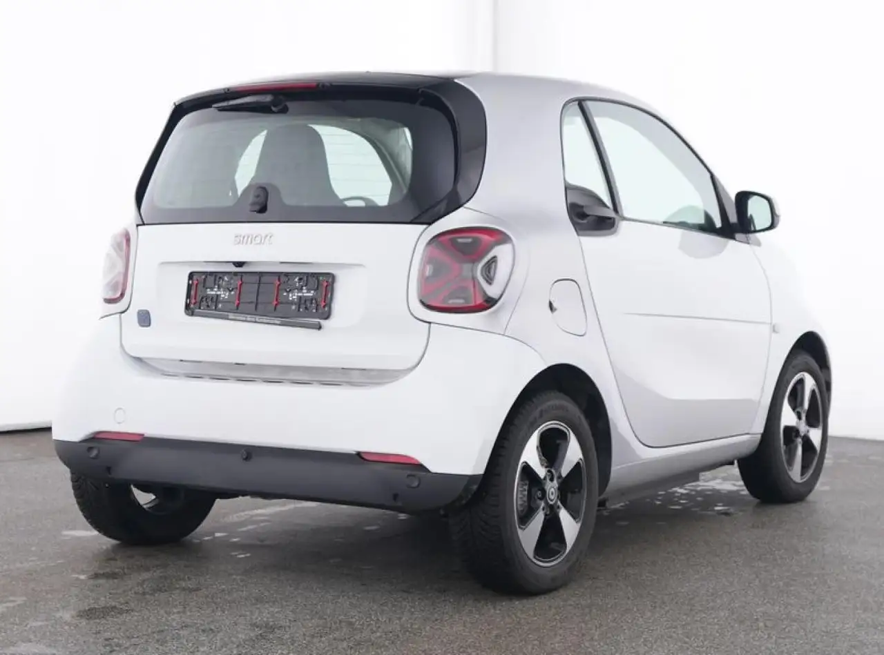 smart forTwo 2024