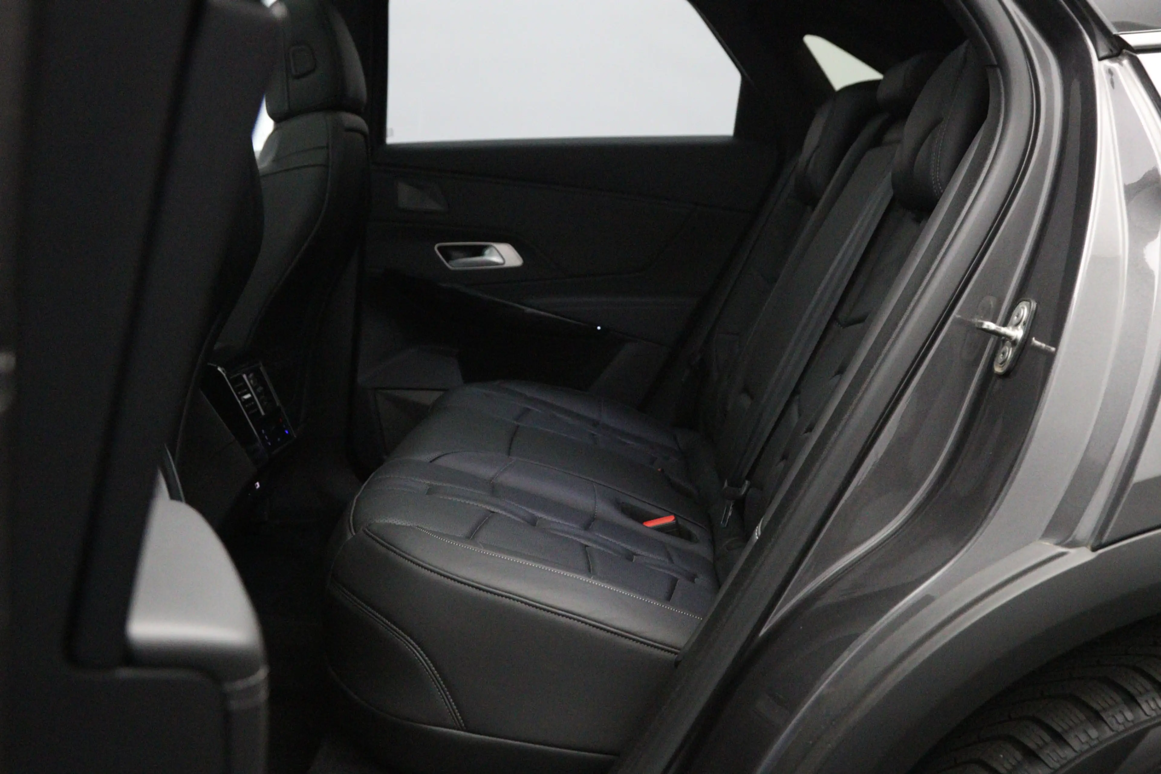 DS Automobiles DS 7 E-Tense 300 4x4 Opéra PHEV, Leder, Panoramadak, 36 — photo 24