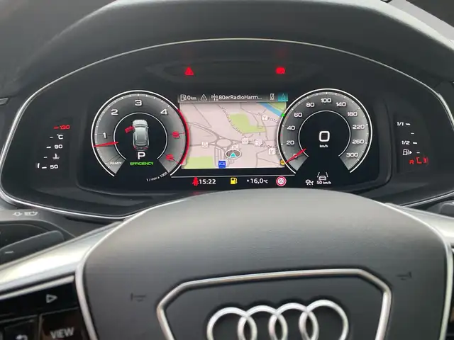 Audi A6 view 12