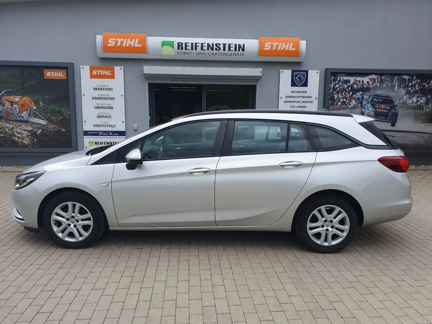 Opel Astra K Sports Tourer 150PS NAVI SITZHZ 8 Räder Silver - 2
