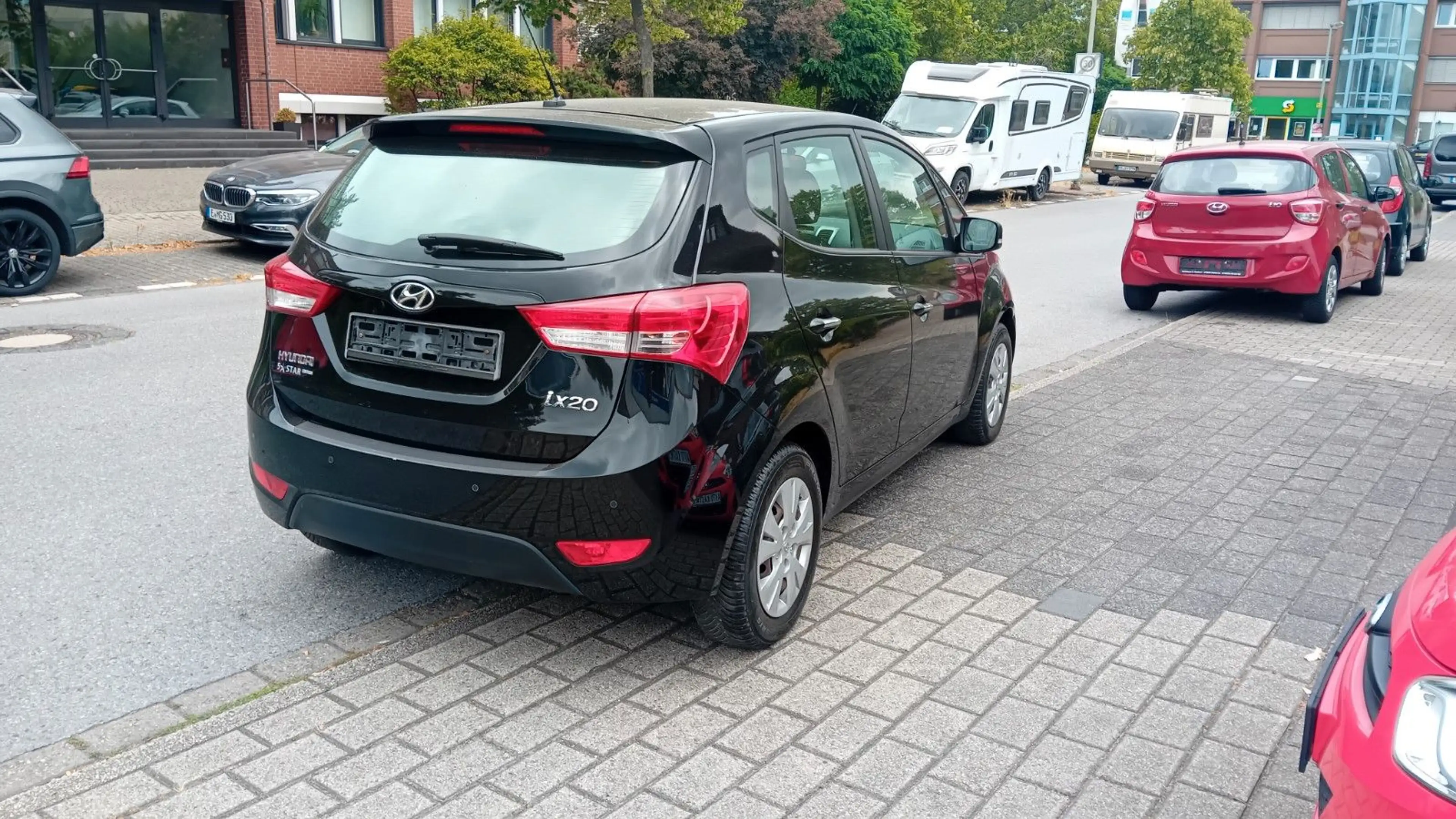 Hyundai iX20 5 Star Edition "Klima,SHZG,PDC hint." — photo 10