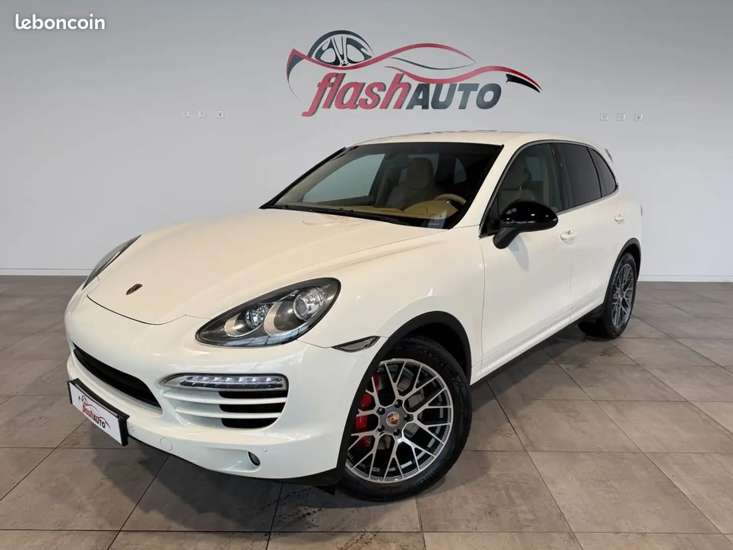 Porsche Cayenne 3.0 TDi V6 TIPTRONIC S 240cv-BVA-2010 - 1