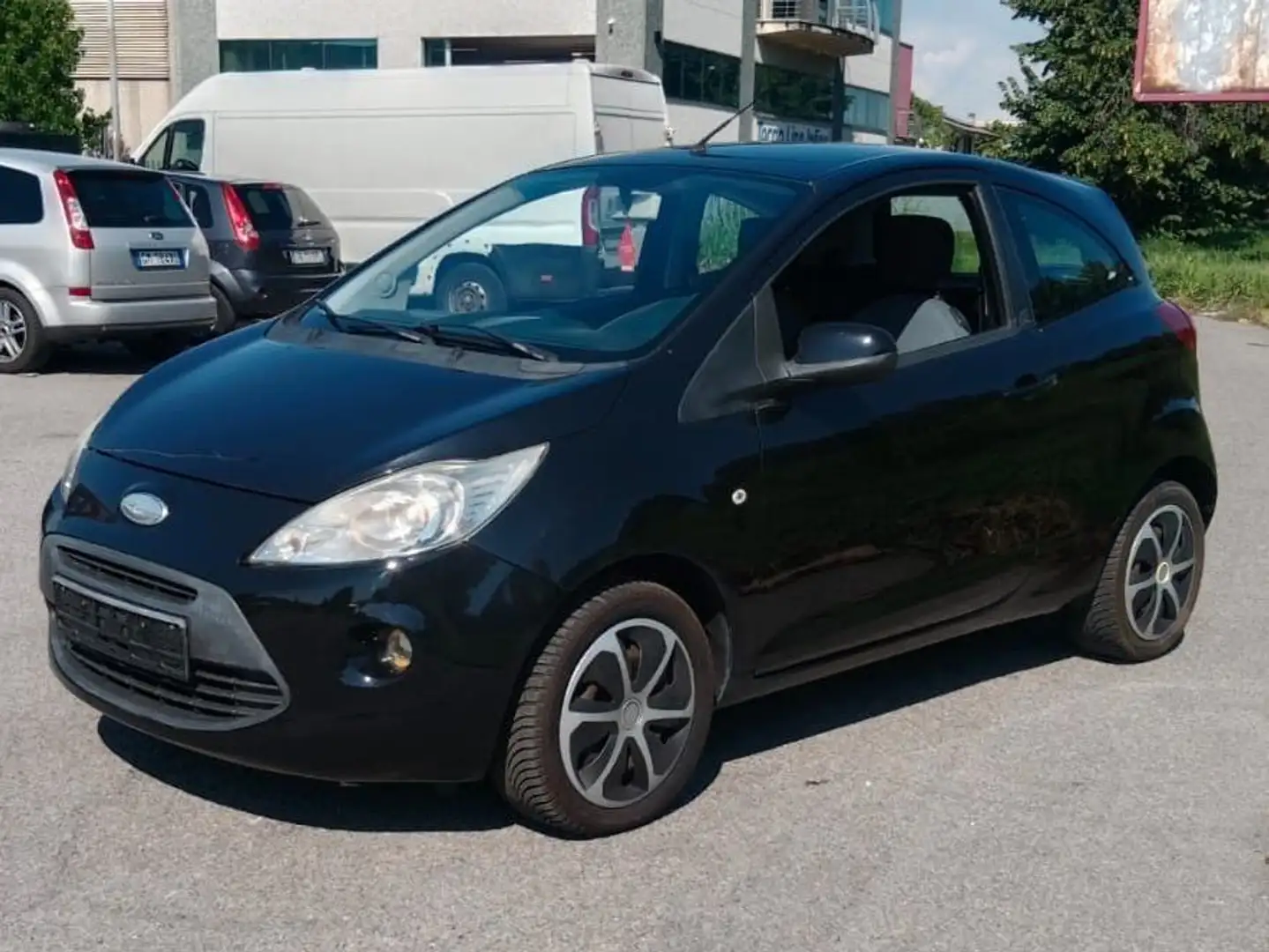 Ford Ka/Ka+ Ka 1.2 + 69cv Schwarz - 2