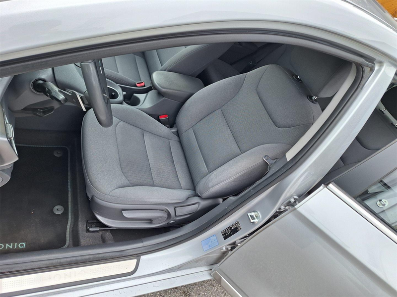 Hyundai IONIQ Level 4 1,6 GDi PHEV i0p40 — photo 7