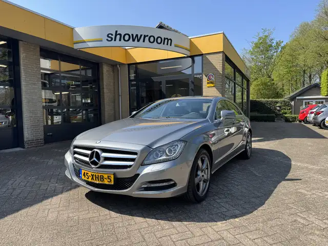 Mercedes-Benz CLS 350 CDI Automaat Cimate Control Luchtvering Navi Schui