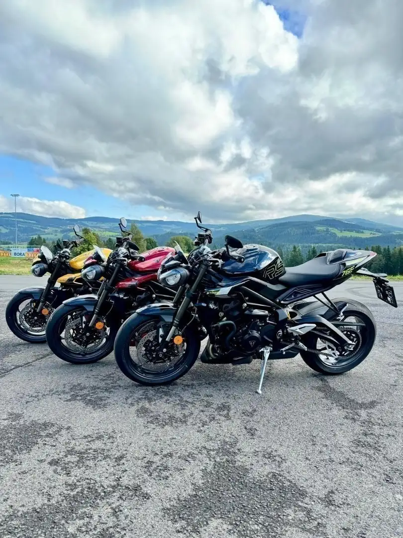 Triumph Street Triple 765 - 2