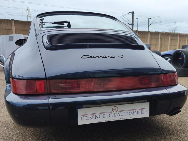Porsche 964 carrera 4