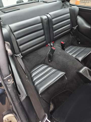 Porsche 964 carrera 4