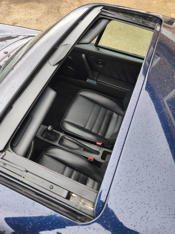 Porsche 964 carrera 4