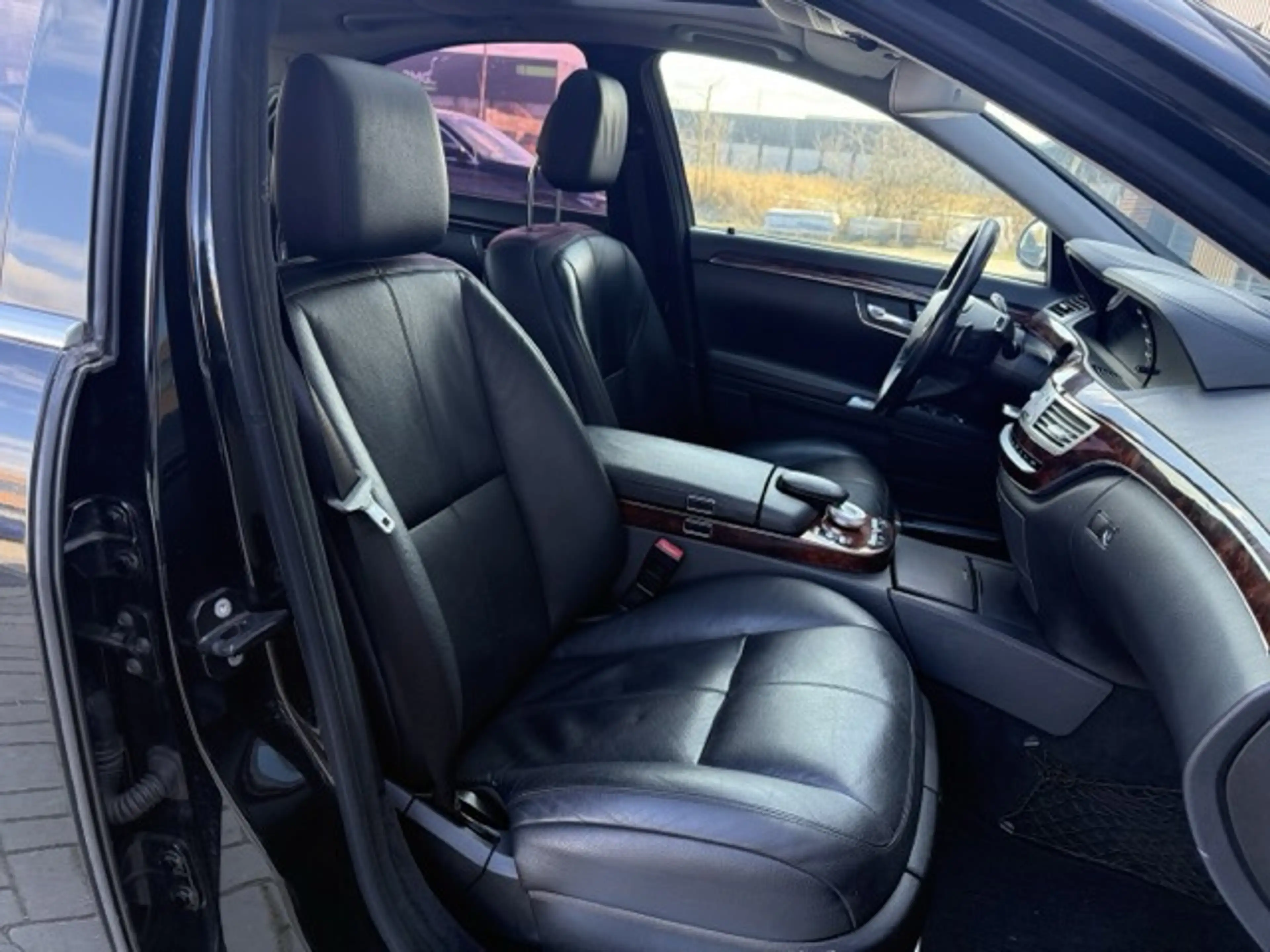 Mercedes-Benz S 320 S320 CDI V6 / PANO / DSG / MEMORY / LEDER / STOELV — photo 10