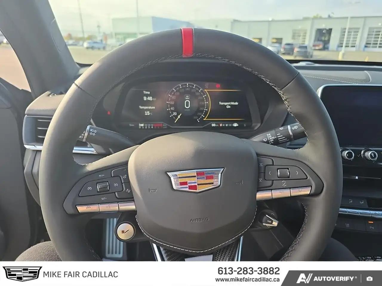Cadillac CT4-V снимка Cadillac CT4-V