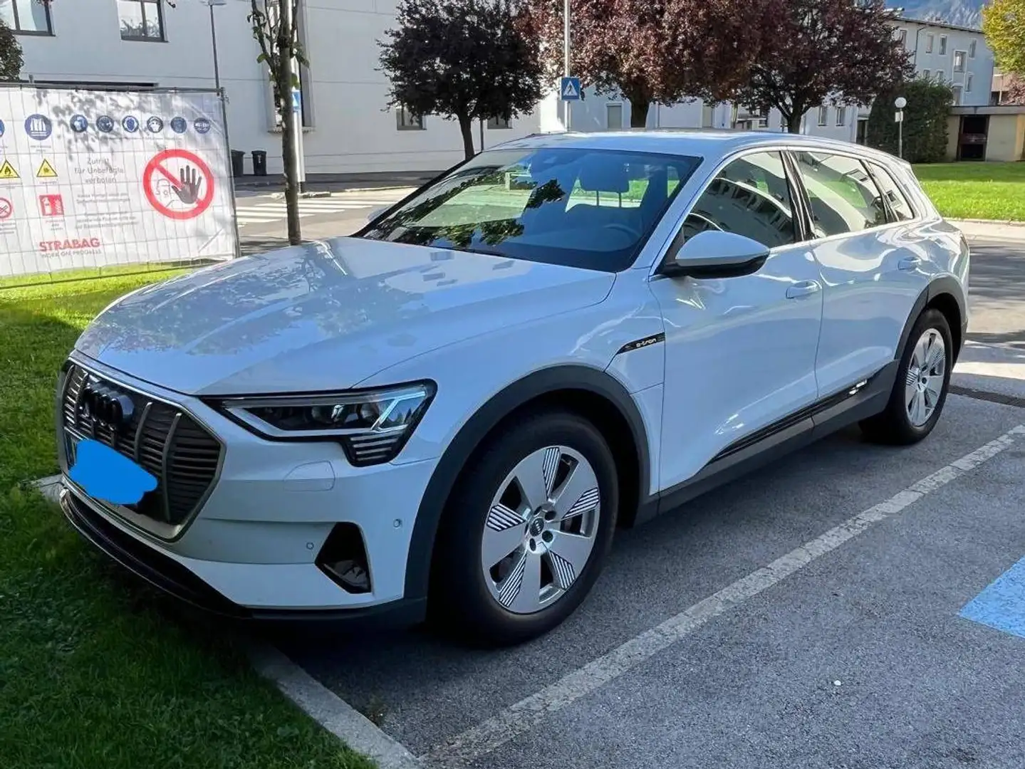 Audi e-tron e-tron 50 quattro 71kWh Weiß - 1