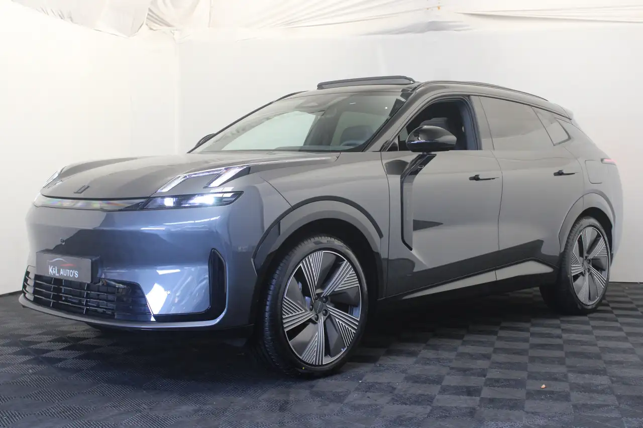 Lynk & Co 08