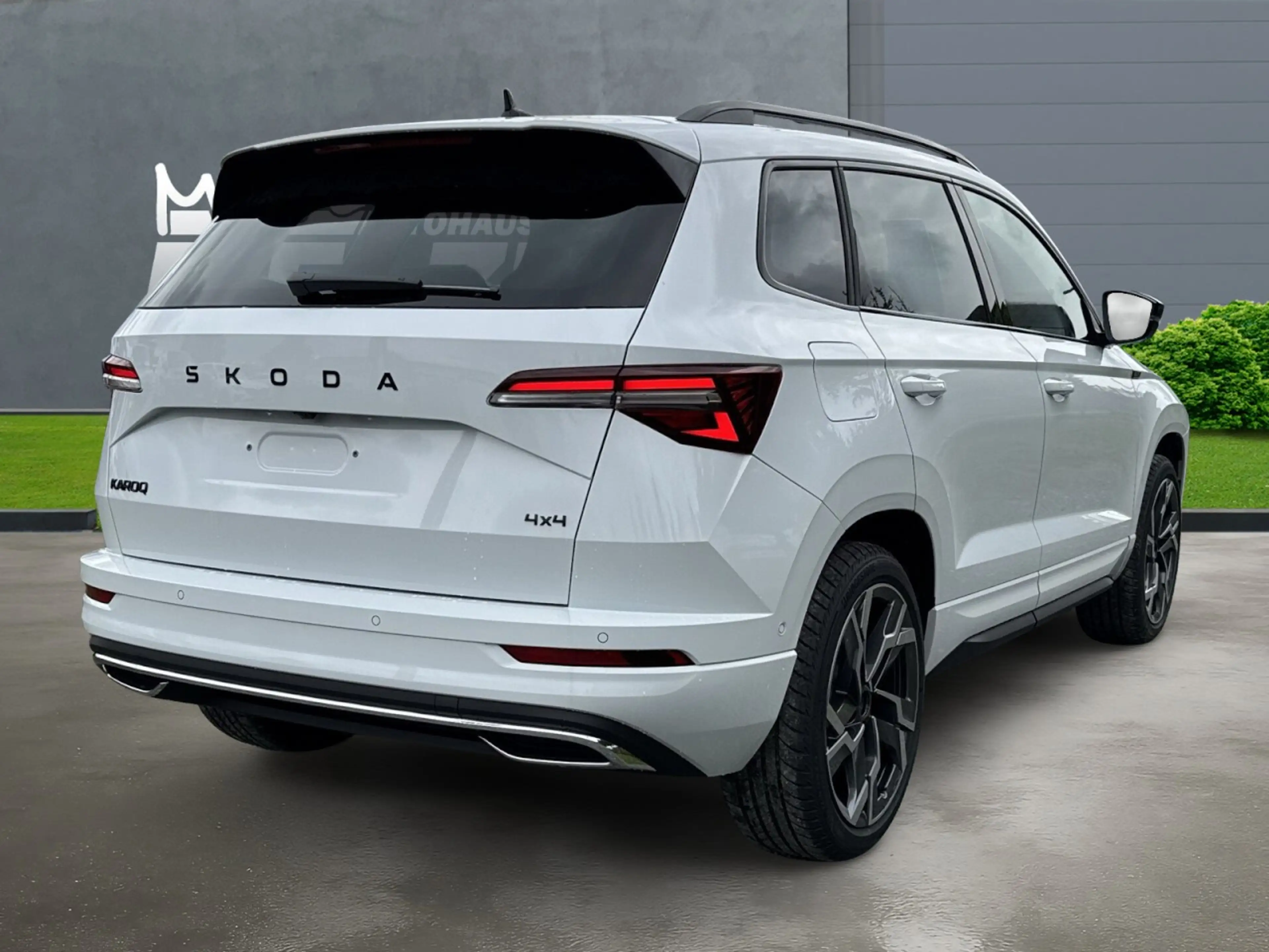 Skoda Karoq SPORTLINE 2.0TSI DSG4x4+AHK+PANO+LEDER+DCC Klima — photo 2