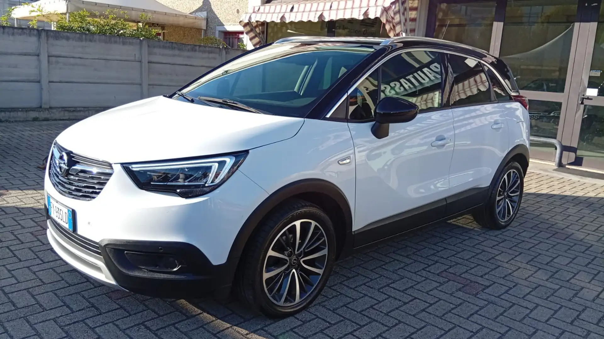 Opel Crossland X 1.2 INNOVATION GS LINE FULL OPT Blanc - 1