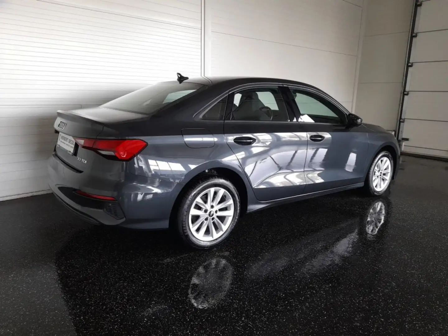 Audi A3 Limo 30 TDI S-tr *VIRTUELL PLUS / NAVI / TEMPOMAT / SPORTSITZE MIT SHZG* Grau - 2