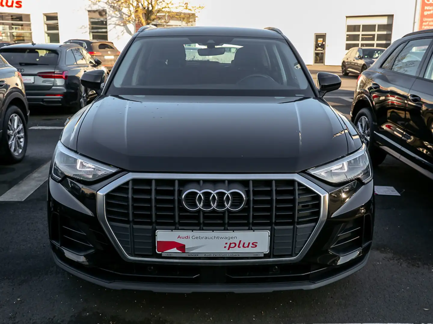 Audi Q3 35 TFSI S tronic AHK PDC SHZ Virtual Schwarz - 2