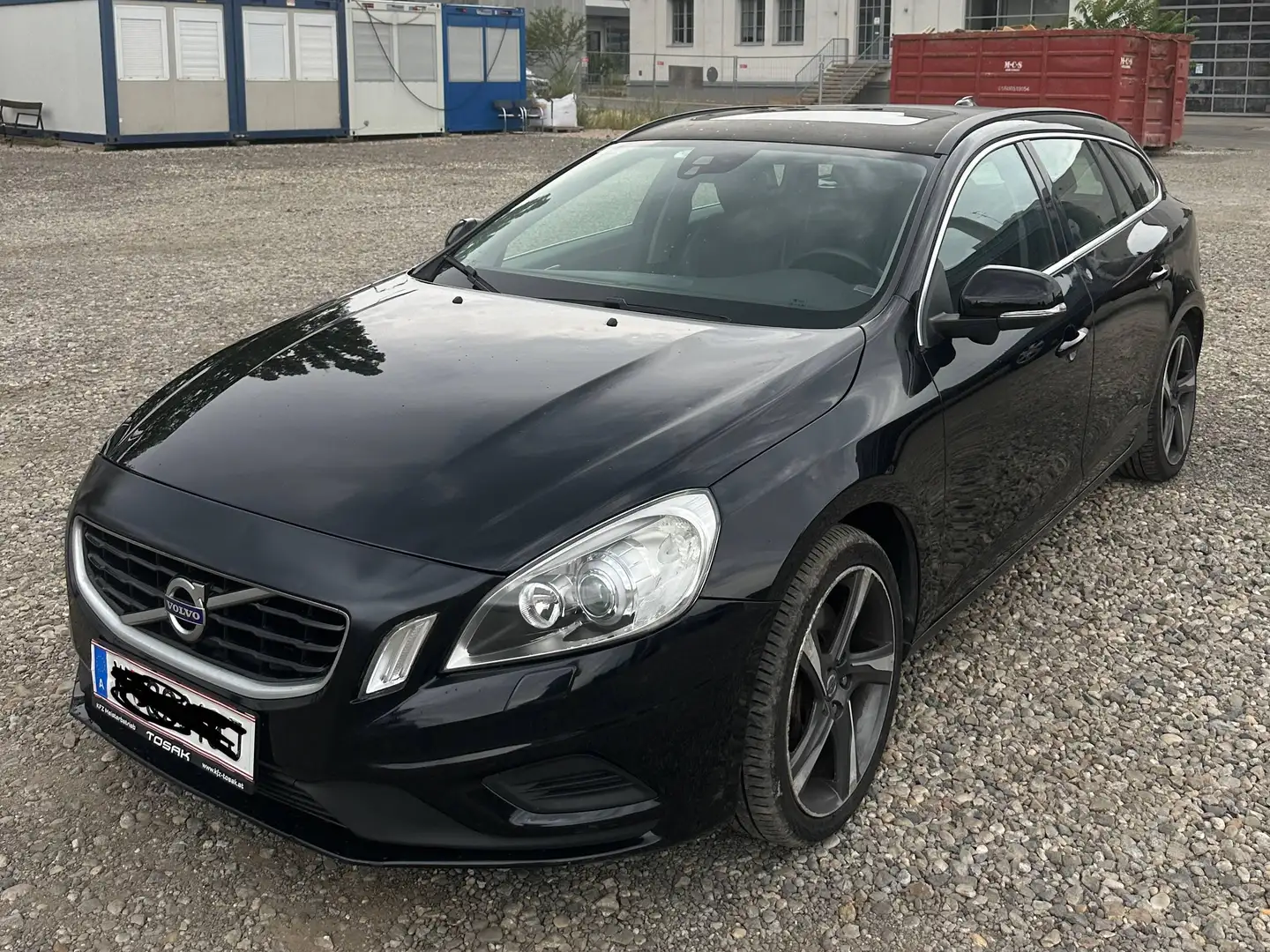 Volvo V60 R-Design Geartronic Automatik Schwarz - 2