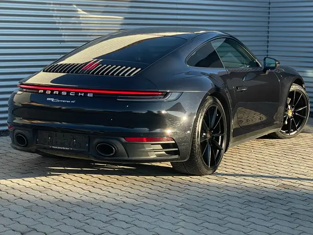 Porsche 911 992 Carrera 4 APPROVED, Autobahnkilometer Ansicht 15