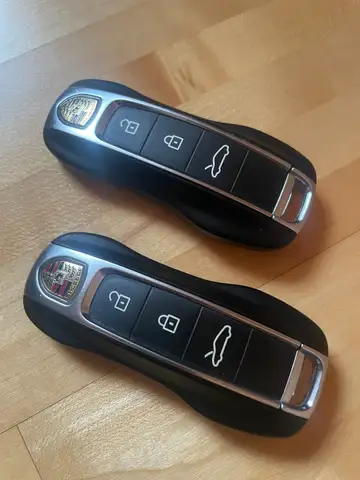 Porsche 911 992 Carrera 4 APPROVED, Autobahnkilometer Ansicht 9