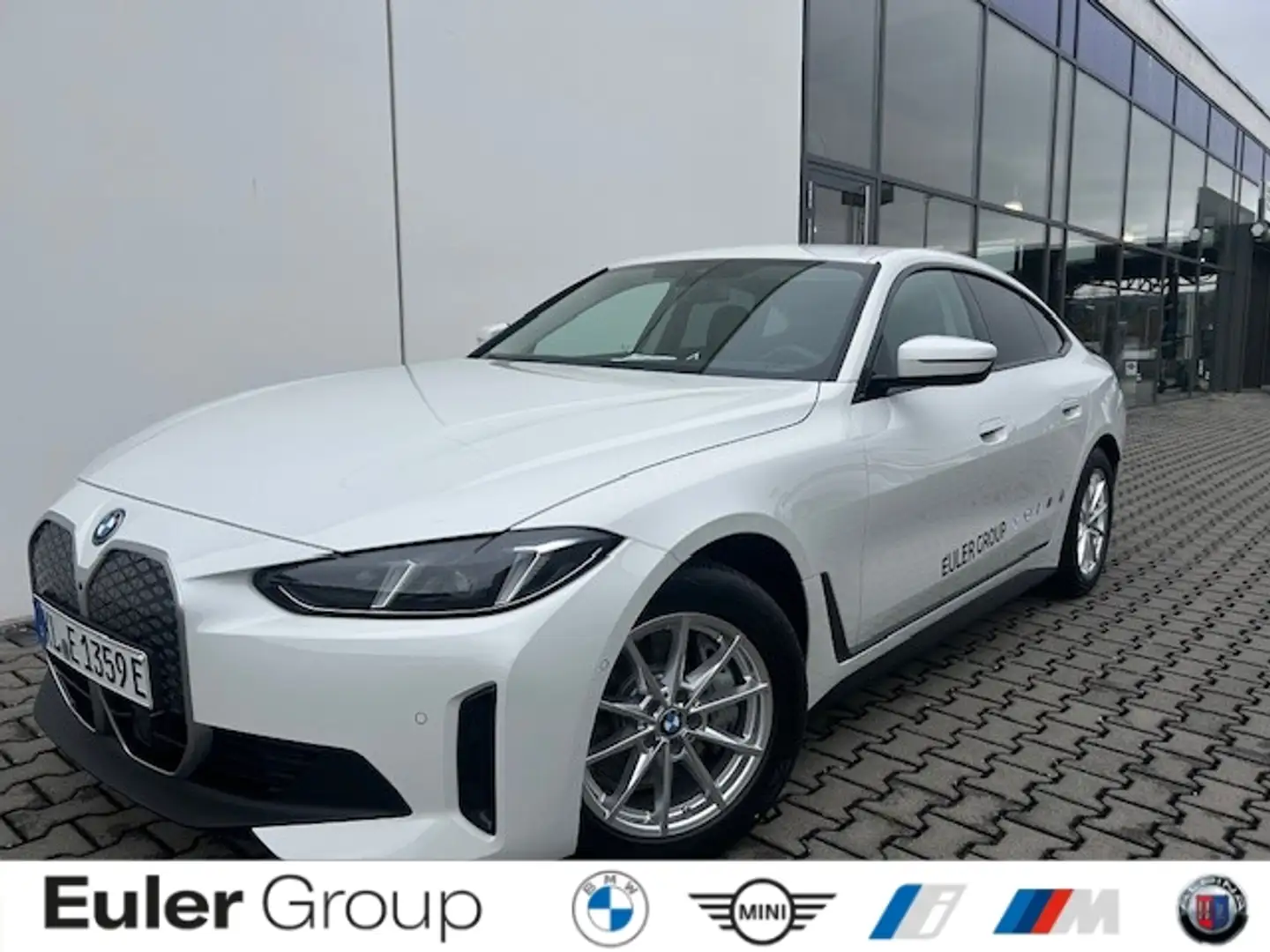 BMW i4 eDrive35 Gran Coupe AHK-klappbar AHK Navi Digitale Weiß - 1