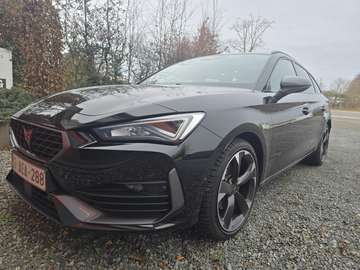 Leon Sportstourer 1.5 eTSI DSG // BTW Wagen // Overname Lease ook mogelijk