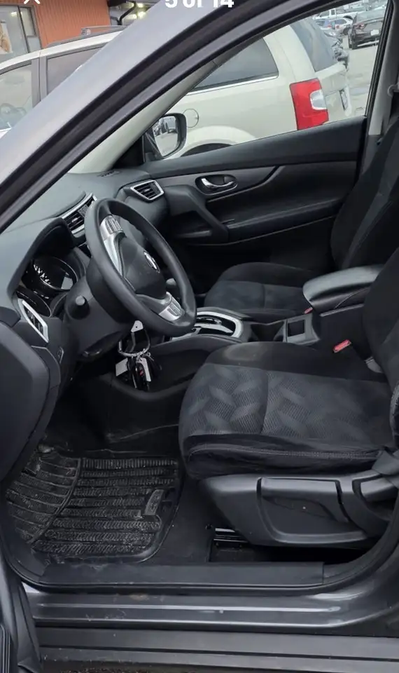 Nissan Rogue снимка Nissan Rogue