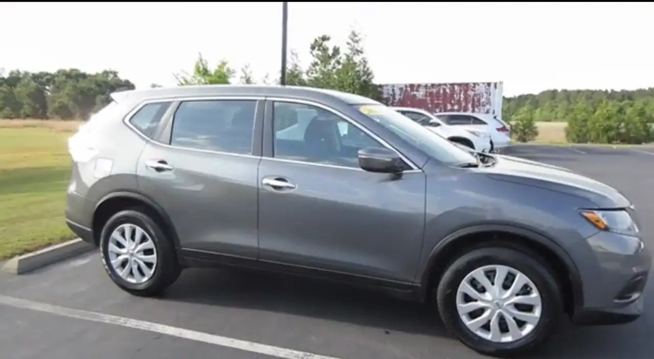 Nissan Rogue снимка Nissan Rogue