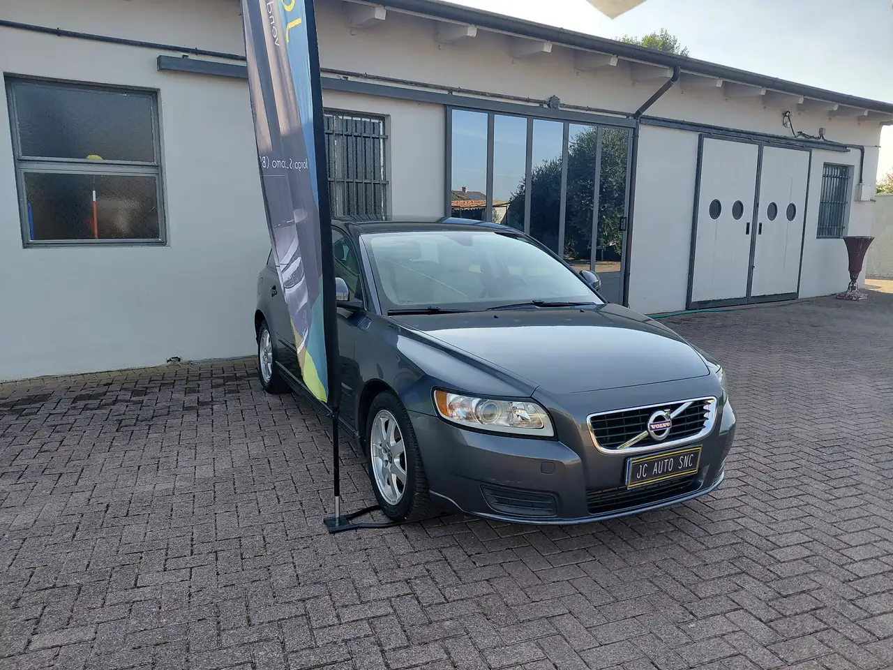 Volvo V50 V50 1.6 d2 Polar 115cv UNICO PROPR. NEOPATENTATI — photo 1 of 15