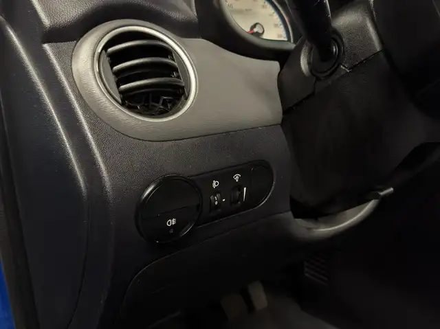 Hyundai i10 view 12