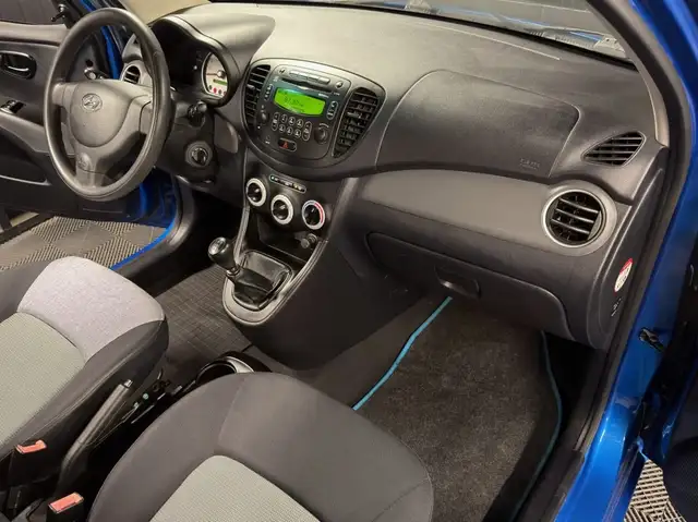 Hyundai i10 view 15